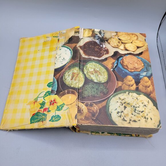 Culinary Arts Institute Encyclopedic Cookbook 1948 Edition Over 1000 Pages - Picture 5 of 14